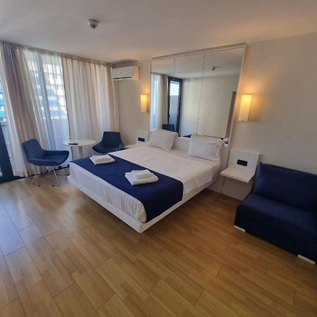 ORBI APARTMENTS на 45 этаже с прекрасным видом Батуми Экстерьер фото